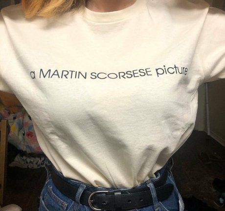 Megan Bitchell 独占スター ギャラリー