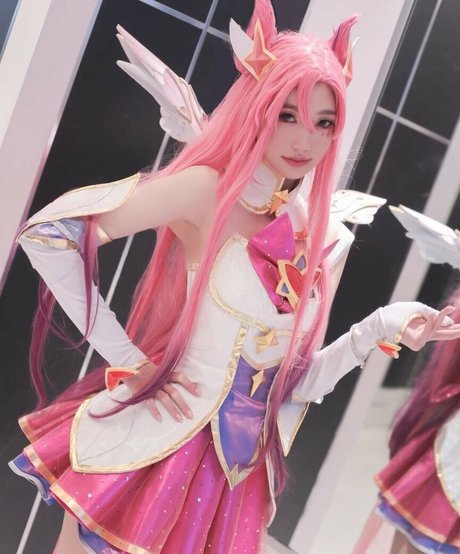 Tsarful 高品質女優 写真