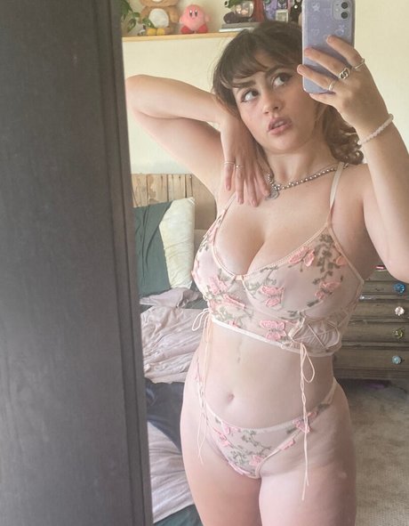 ssbbw オンリーファンズ 可愛い ギャラリー