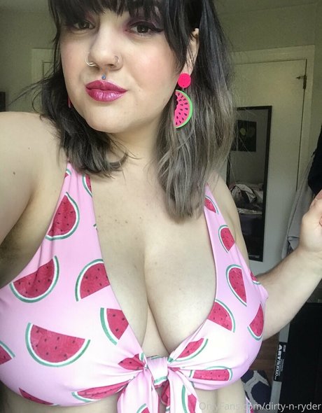 Tガールオンリーファン セクシーヌード アーカイブ