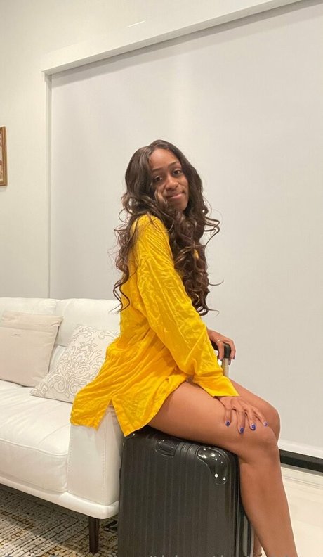 thisorthatwithsunny ホットなスター 画像