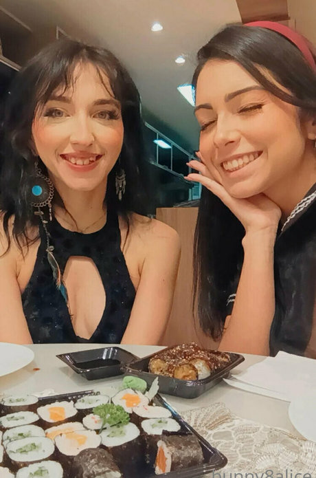 bunny8alice エロティック女優 写真