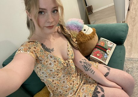 ランジェリーヌードオンリーファンズ セクシー アーカイブ