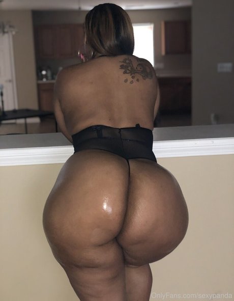 足の動画 オンリーファンズ 無料 画像