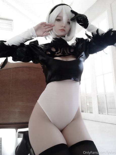 ニューハーフオンリーファン ポルノ 画像