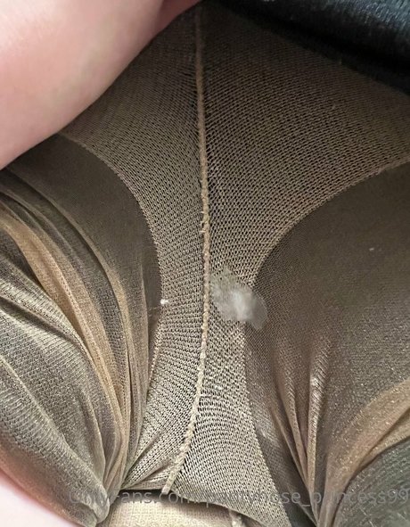 獣医オンリーファンズ ホットヌード 写真