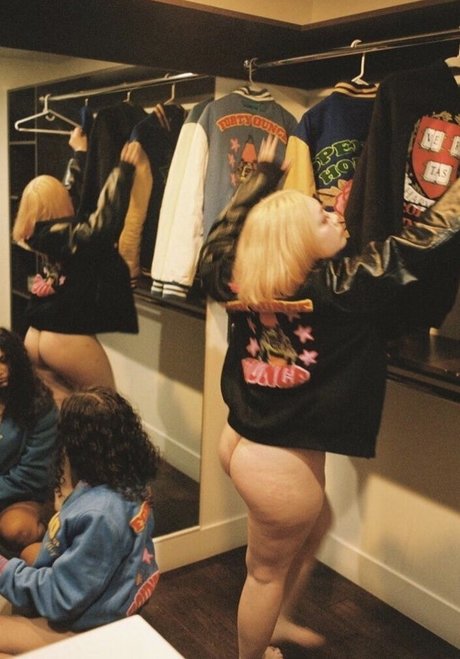 Fattestcat ホットなモデル 写真