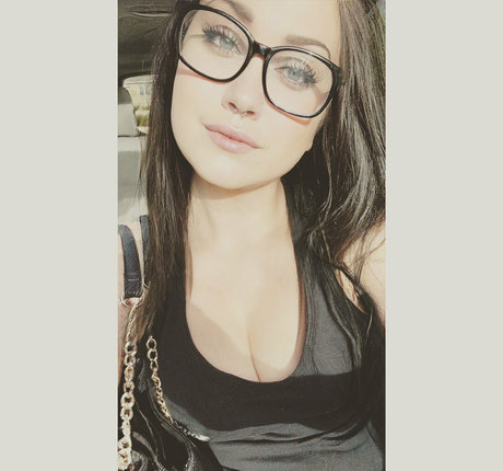 asmr ジンジャー オンリーファンズ えろた 写真