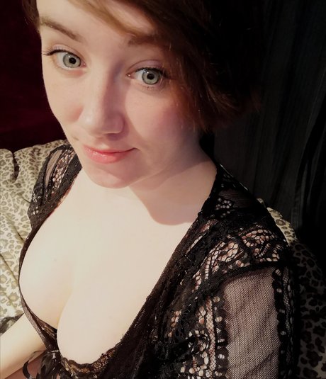 Toanplays ポルノスター 高品質 画像