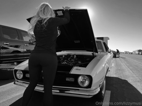 アマチュアブロンドオンリーファンズ アートxxx 画像