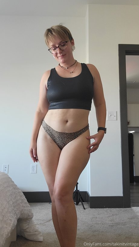 _Marketa Ruzickova 裸のスター ギャラリー