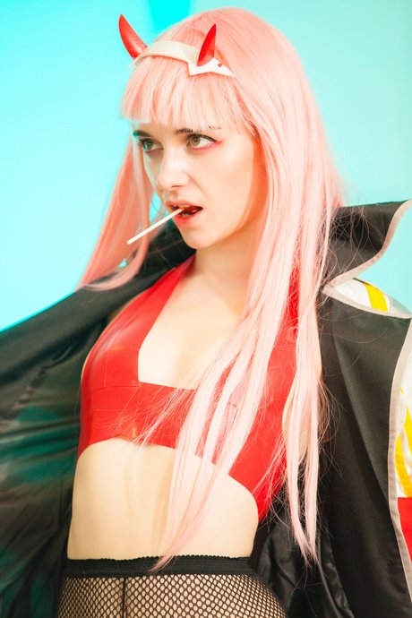 小柄な足オンリーファンズ 無料 写真