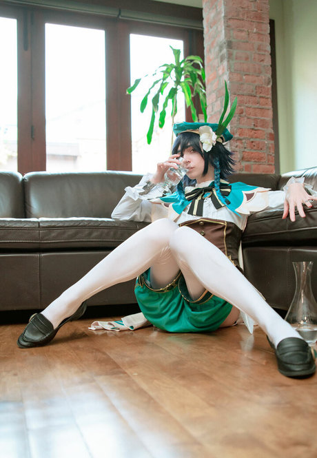 オイルを塗った巨乳オンリーファンズ 無料ポルノ ギャラリー