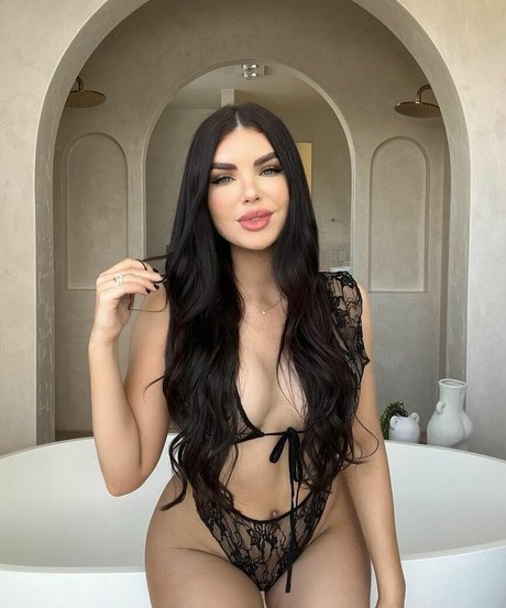 Nicole Thorne スターセックス アーカイブ