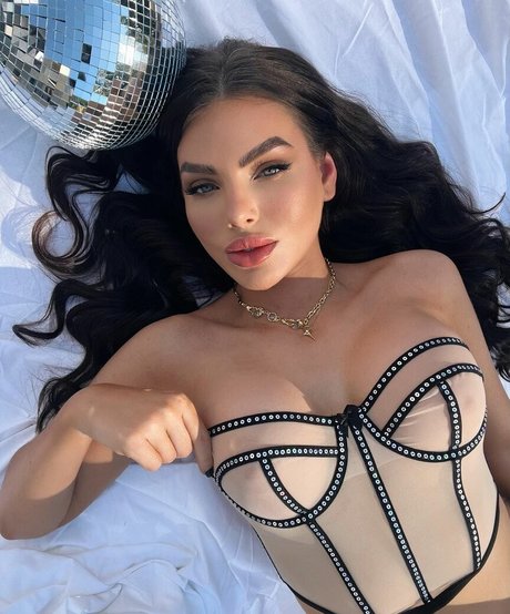 Nicole Thorne 最高の女優 写真