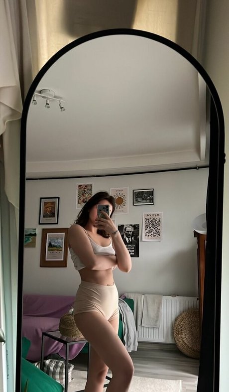 Buse yilmaz 最高のモデル 画像