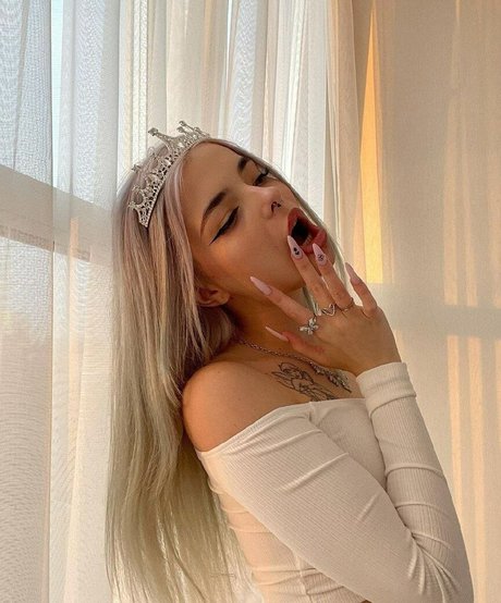 Nasteppa 素敵な女優 写真