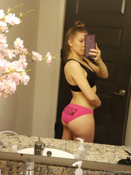 Kailey Ketchum_ HDモデル 写真