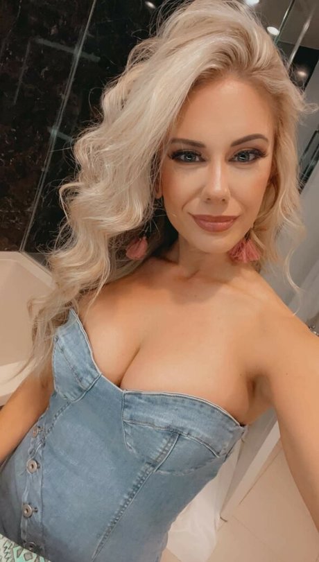 妊娠中のオンリーファンズ えろ 写真