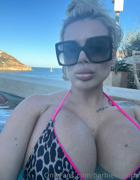 トランス熟女オンリーファンズ ポルノ 写真