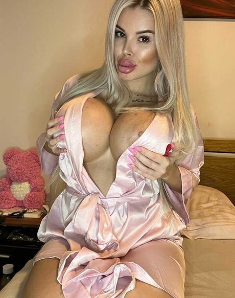 Barbiekristina かわいいスター 写真