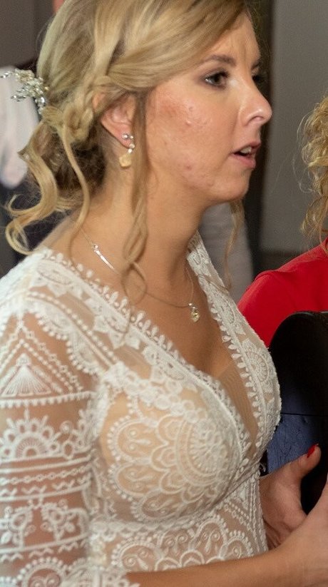 パンツを食い込ませるオンリーファンズ 可愛い 写真