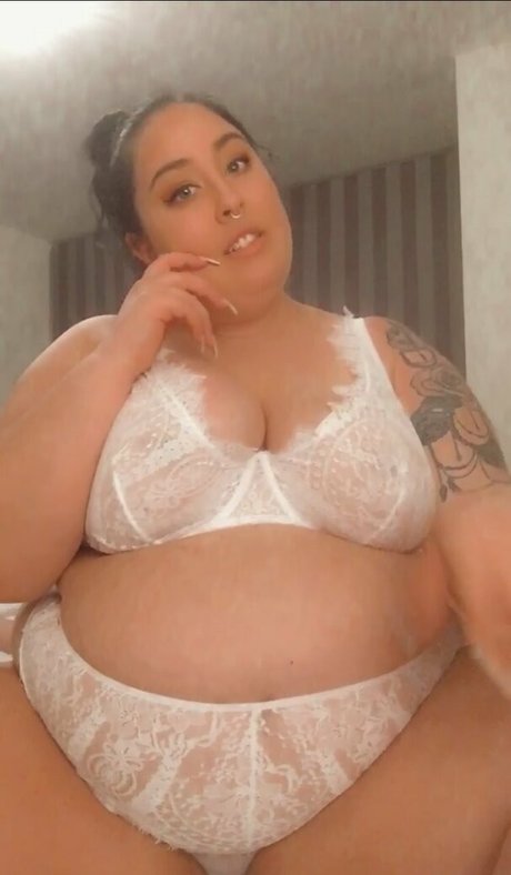 ジムのインフルエンサーオンリーファンズ アダルト無料 画像