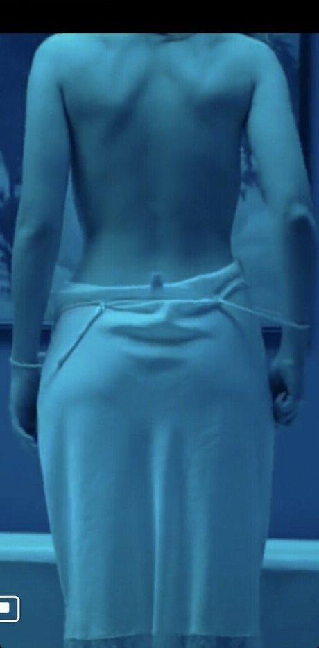 カーリーエボニーオンリーファンズ ポルノ 写真