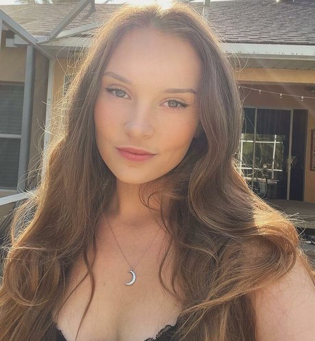 アマチュアブロンドオンリーファンズ トップ 画像