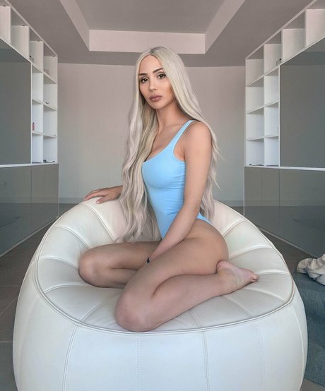 Babynez ヌードモデル 写真