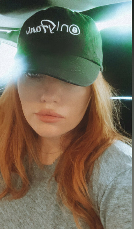 小柄なBBC オンリーファンズ アート裸 ギャラリー