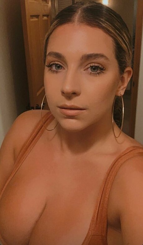 Alex Gervasi セックス女優 写真