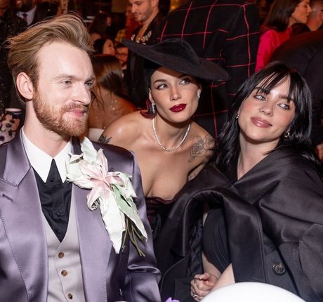 ゲイ JOI オンリーファンズ 無料セクシー 写真