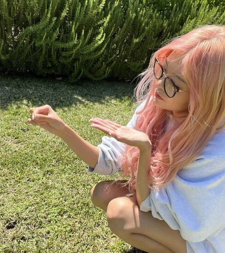 Kkatamina セクシーモデル 写真