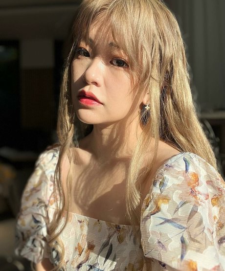 デカ尻ティーンオンリーファンズ xxx 写真