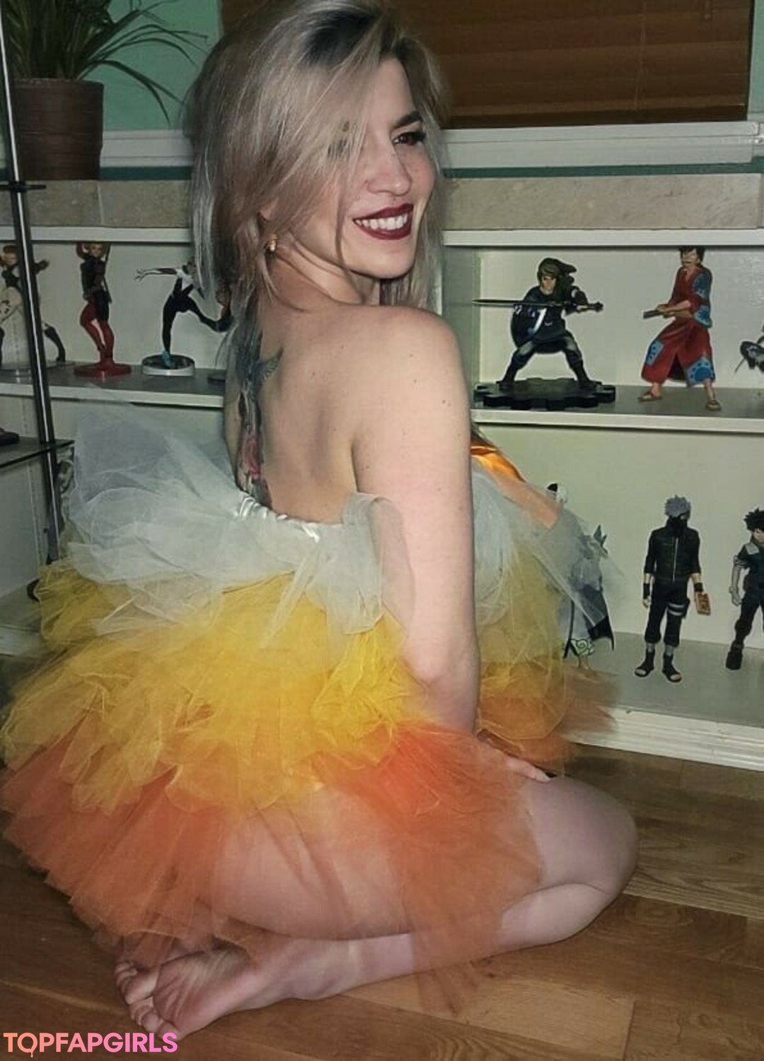 金髪の小人オンリーファンズ 素敵 写真