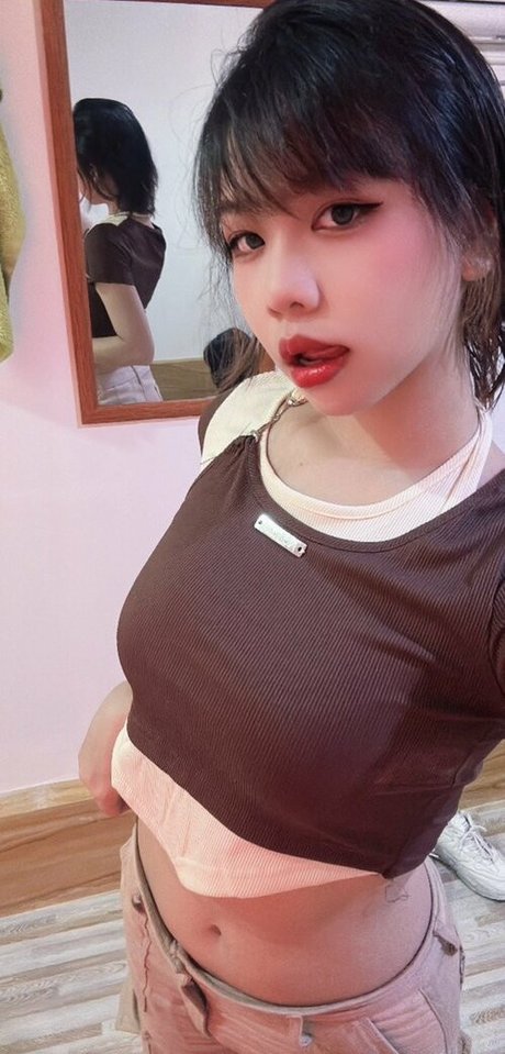 Risanomsyu ポルノスター セクシー 画像