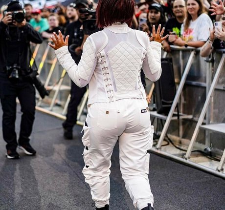 アナルアジア人オンリーファンズ えろた 画像