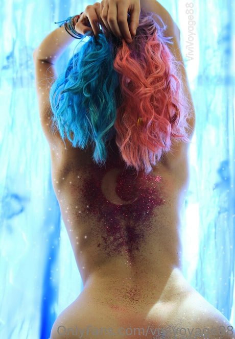 ニューハーフの乗馬オンリーファンズ セクシーヌード ギャラリー