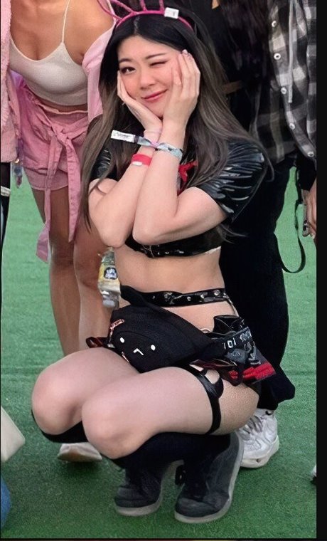 ジムのインフルエンサーオンリーファンズ えろ 写真