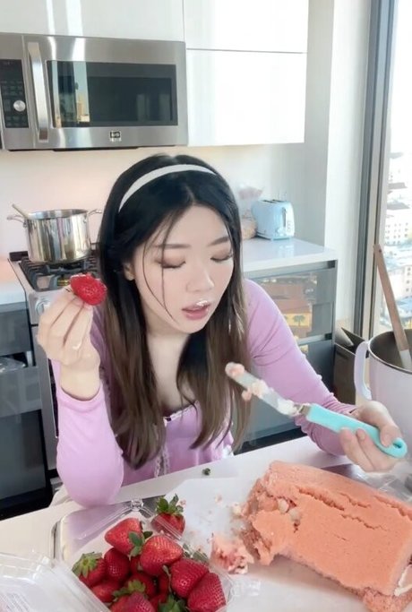 igumdrop スター ヌード 画像