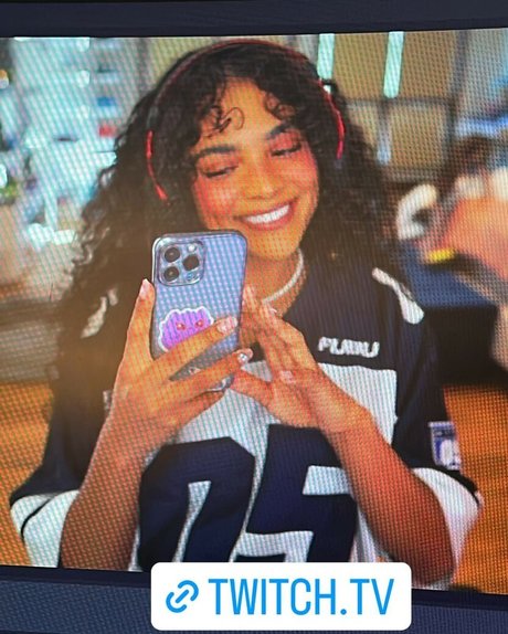 Sydeon アダルトスター ギャラリー