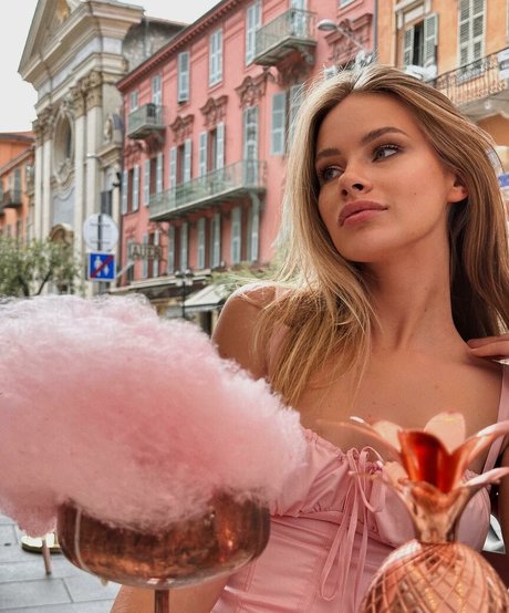 Ilona Arsentieva アート女優 写真