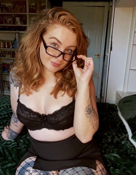 LittleRed x 完璧な女優 ギャラリー