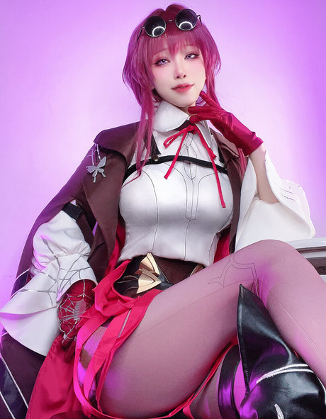 ティーンランジェリーオンリーファンズ セックス 画像