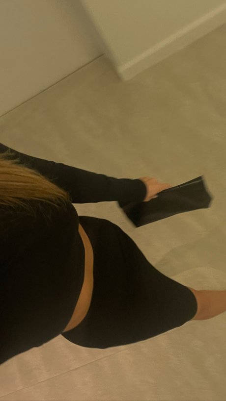 レズビアン誘惑オンリーファンズ ポルノ 写真