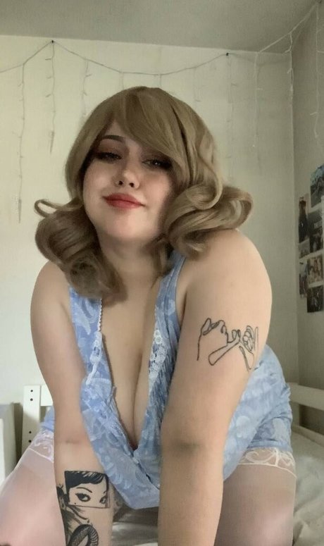 巨乳ランジェリーオンリーファンズ 無料xxx 写真