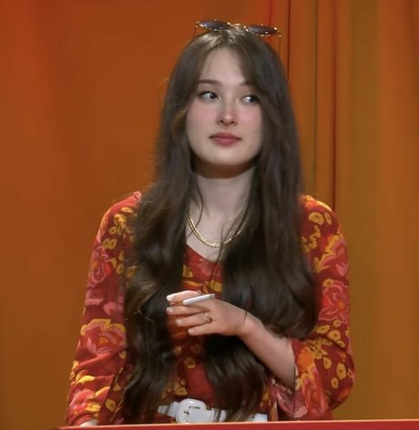 エクストリーム潮吹きオンリーファンズ 裸 写真