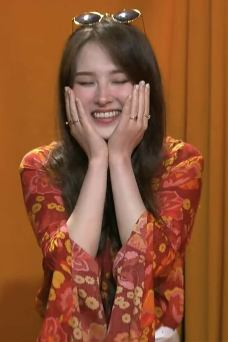 スムーズなオンリーファンズ ホット ギャラリー