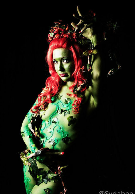 Sydabee スター 裸 写真